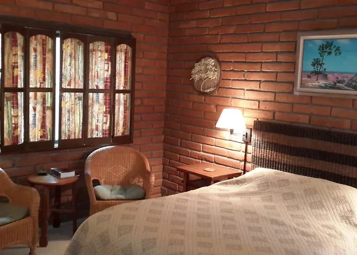 Desert Trails Nocleg ze śniadaniem 4*