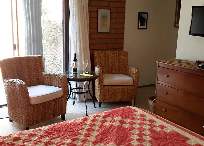 Desert Trails 4* Tanque Verde
